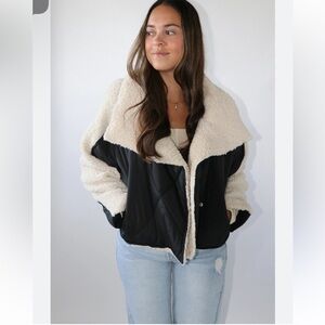 Stitch Fusion cropped Sharpa cropped jacket